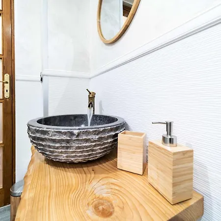 Newhouse Dei Mille Apartment Bari Exterior photo